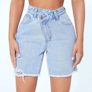 NWOT shein petite denim shorts
